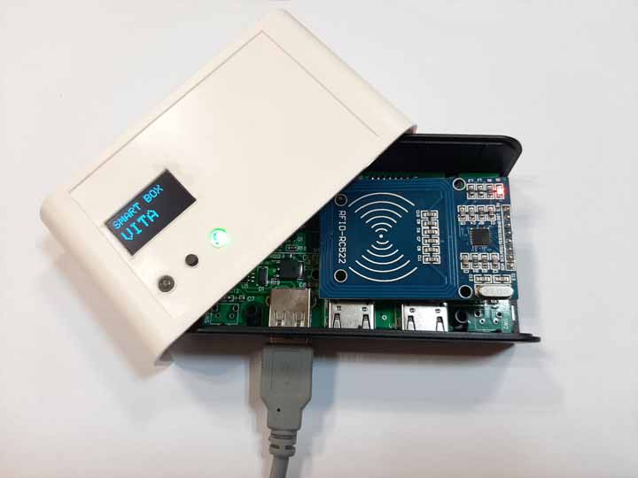 برد کنترلر HDMI از راه دور توسط تلفن همراه با ارتباط WIFI روشن